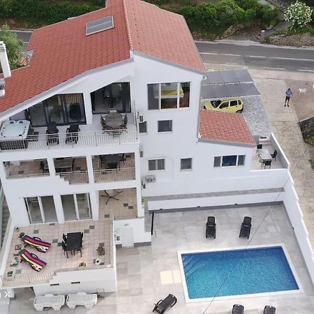Ana Apartment Preko Luaran gambar