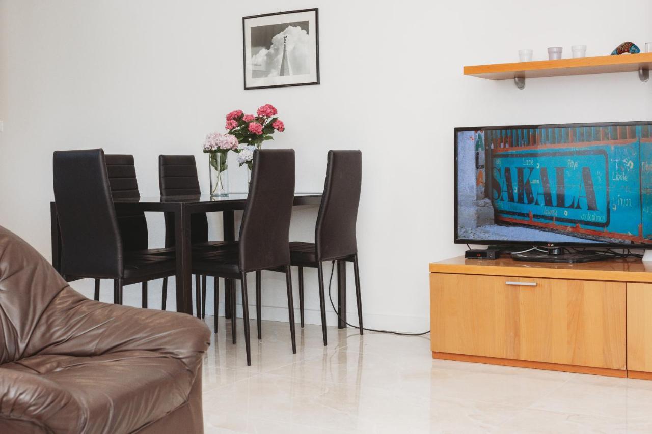 Ana Apartment Preko Luaran gambar