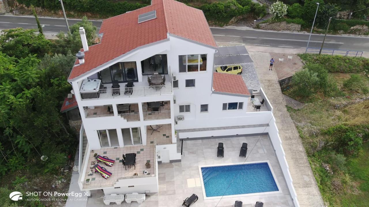 Ana Apartment Preko Luaran gambar