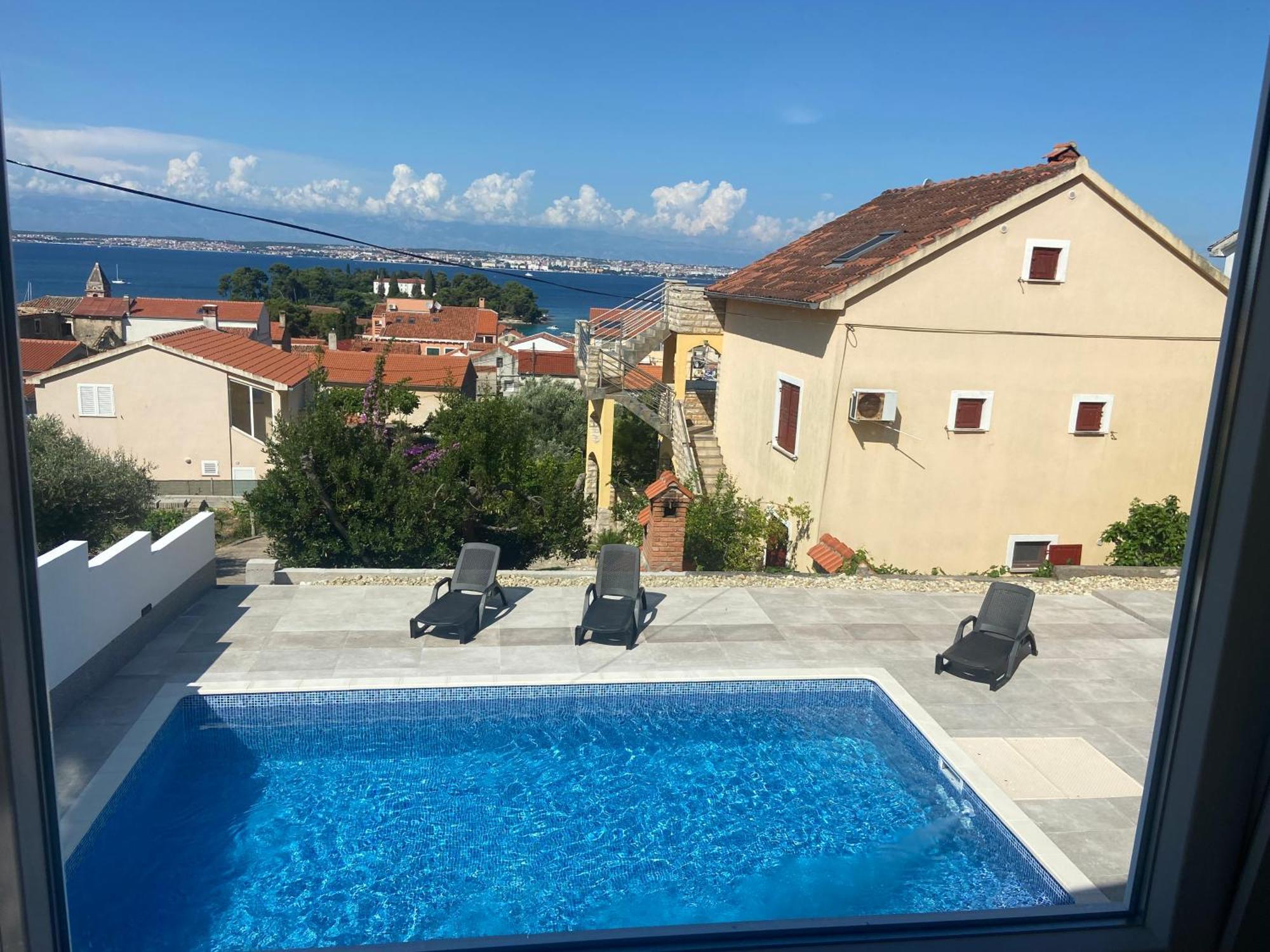 Ana Apartment Preko Luaran gambar